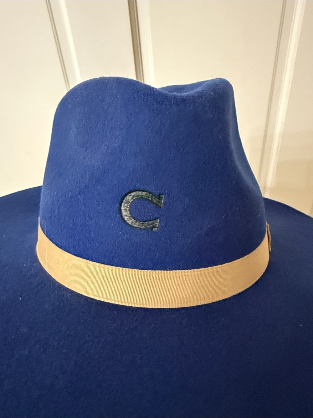 Classic Wide-Brim Felt Hat in Navy with Tan Band - Picture 2 of 8